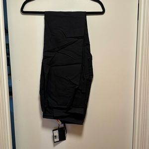 NWT unhemmed size 4 100% wool dress pants by Calvin Klein